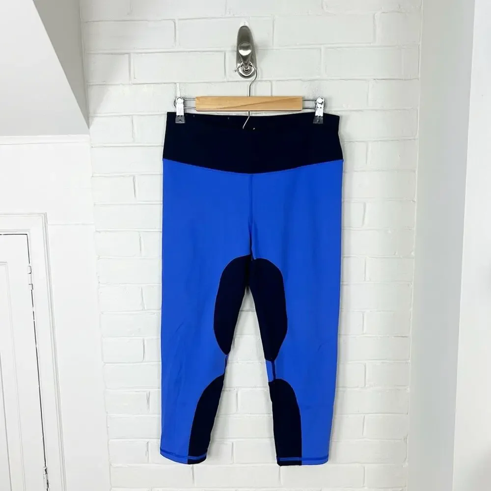 230. VSX Victoria’s Secret Capri Knockout Cropped Athletic Leggings Size M